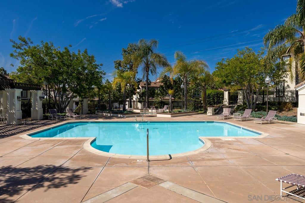 1370 Callejon Palacios 59