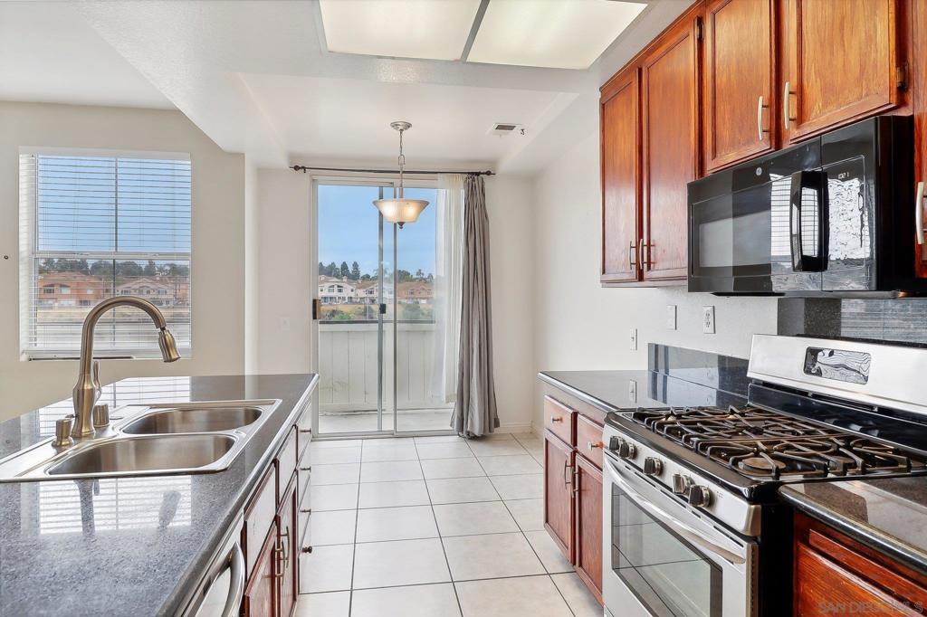 1370 Callejon Palacios 59