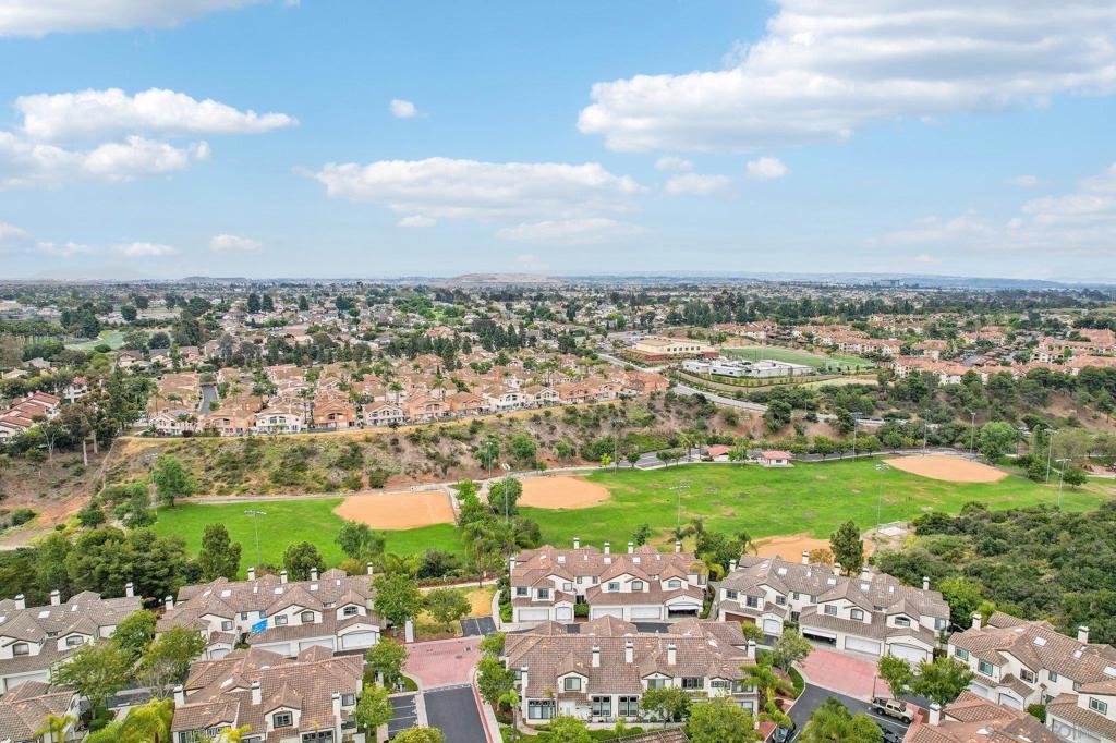 1370 Callejon Palacios 59