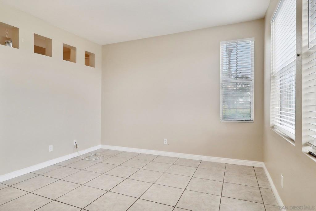 1370 Callejon Palacios 59