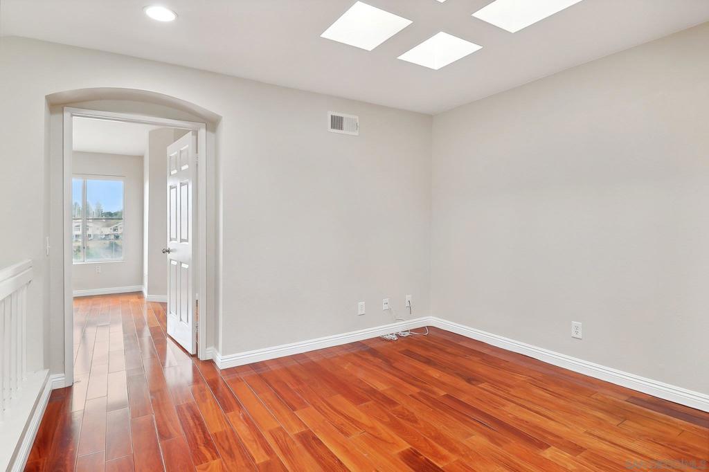 1370 Callejon Palacios 59