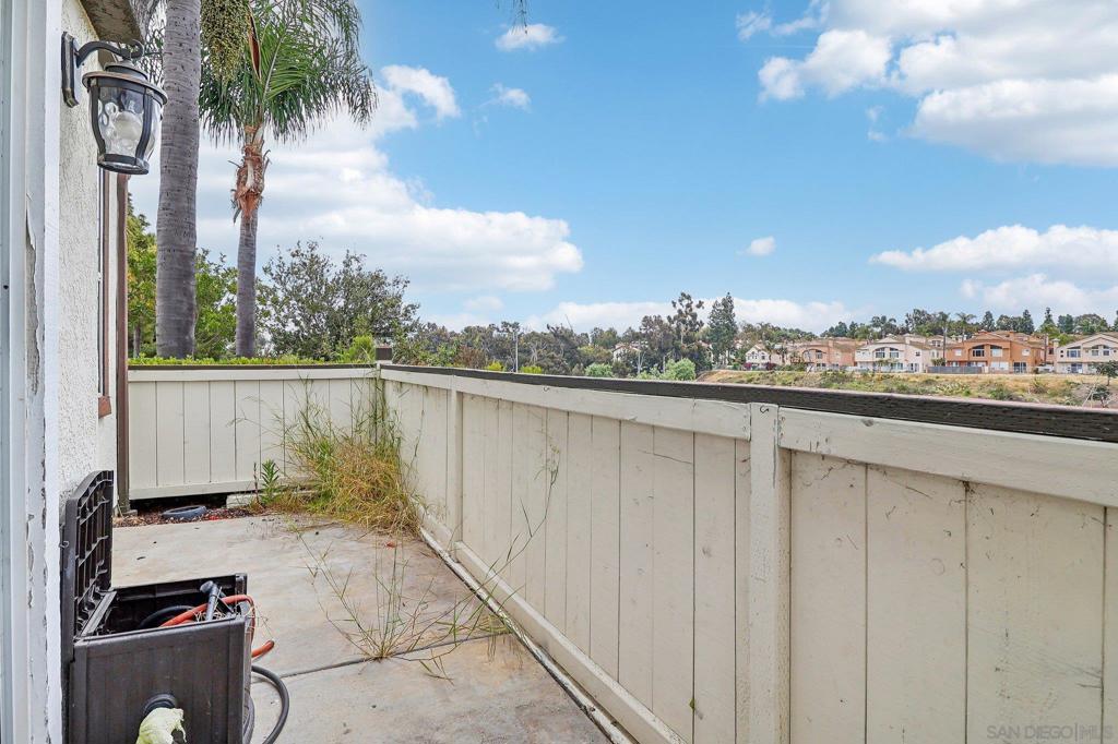 1370 Callejon Palacios 59