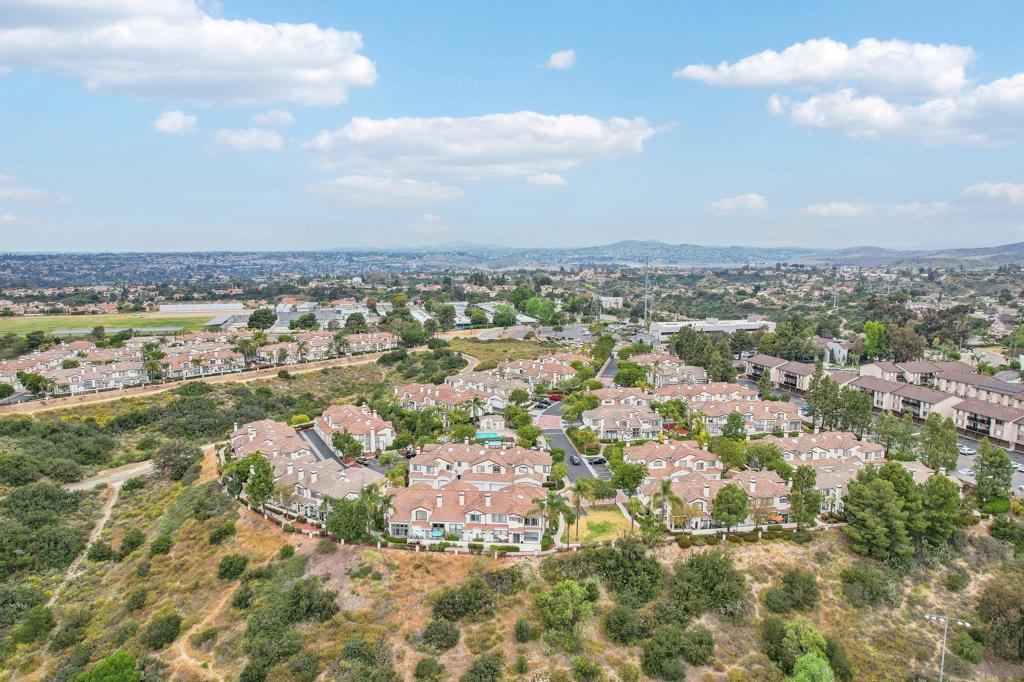 1370 Callejon Palacios 59