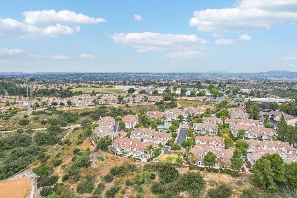 1370 Callejon Palacios 59