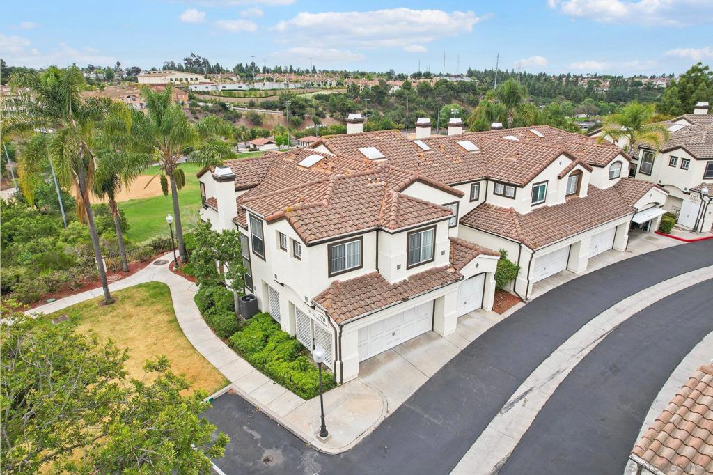 1370 Callejon Palacios 59