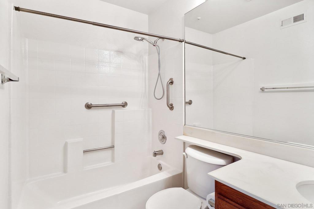 1370 Callejon Palacios 59