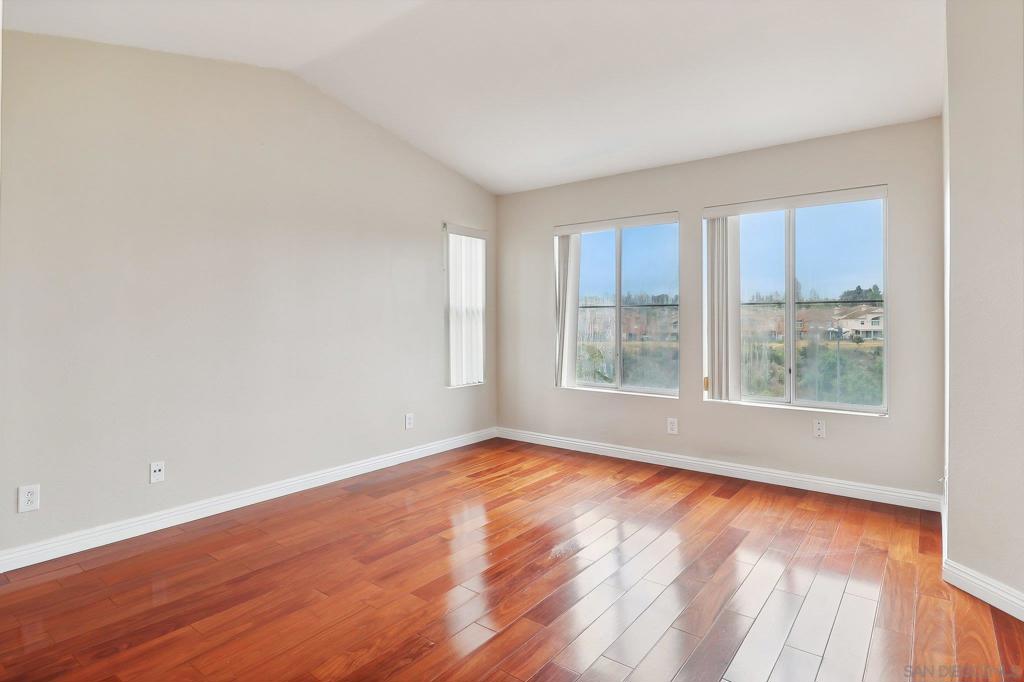 1370 Callejon Palacios 59