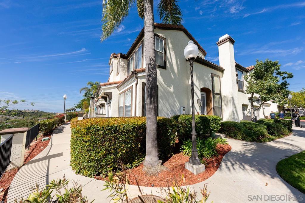 1370 Callejon Palacios 59