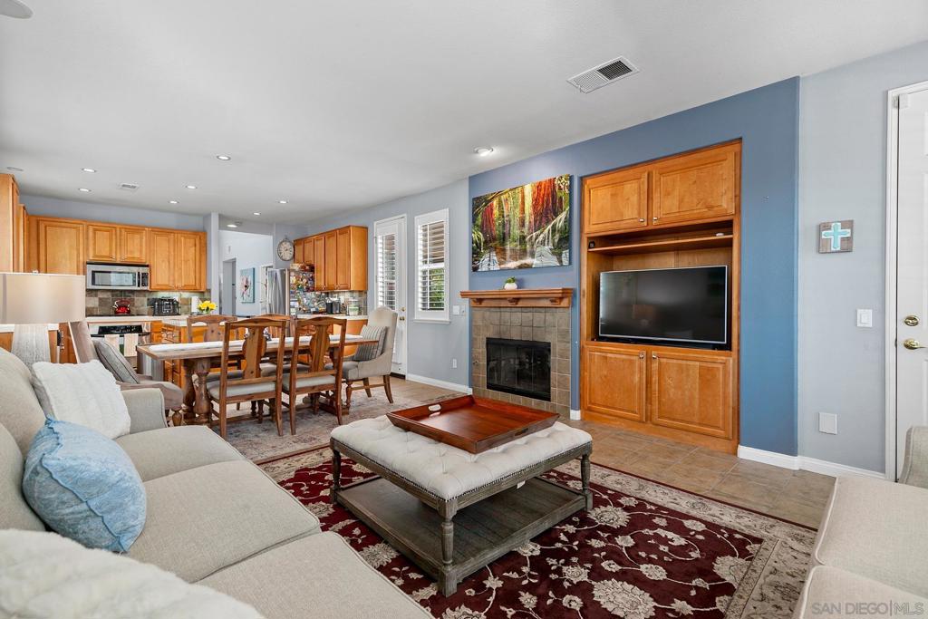 1575 Quiet Trail Dr