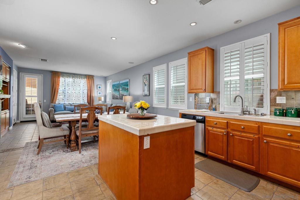 1575 Quiet Trail Dr