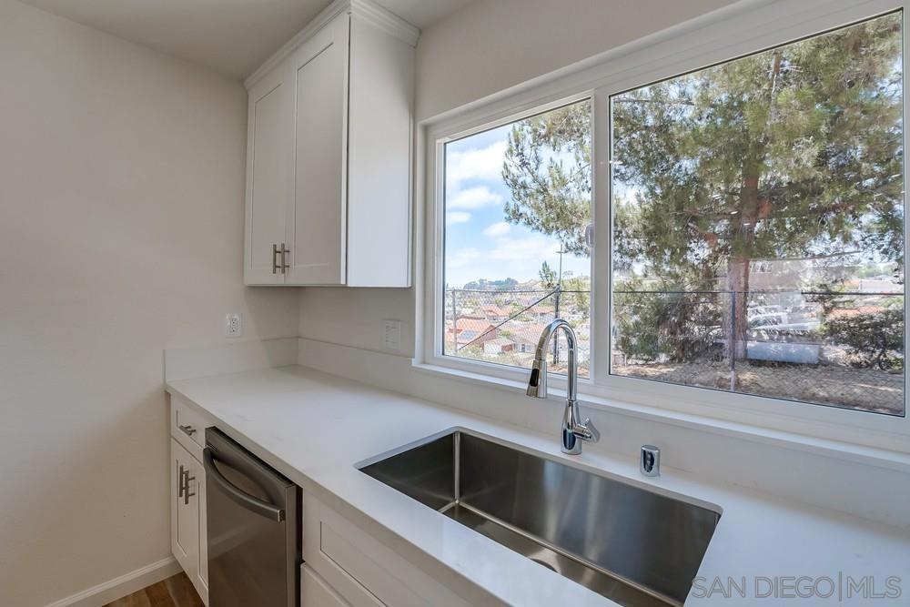 7448 Carrie Ridge Way