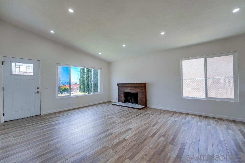 7448 Carrie Ridge Way