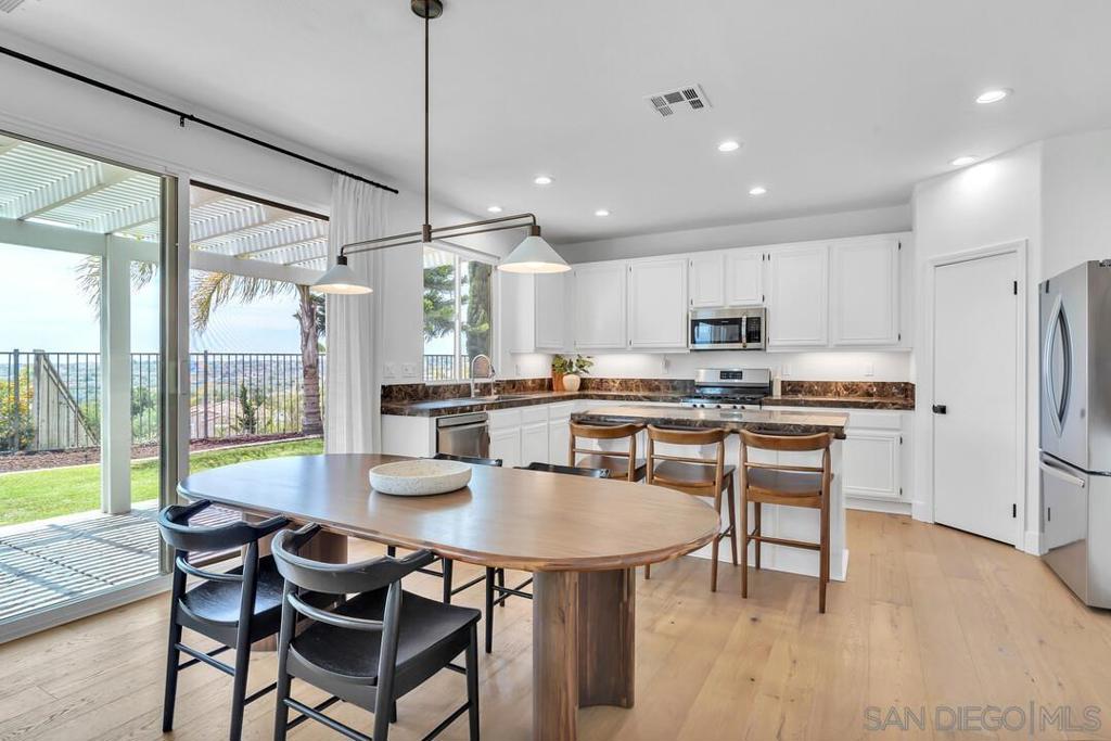 2884 Red Rock Canyon Rd