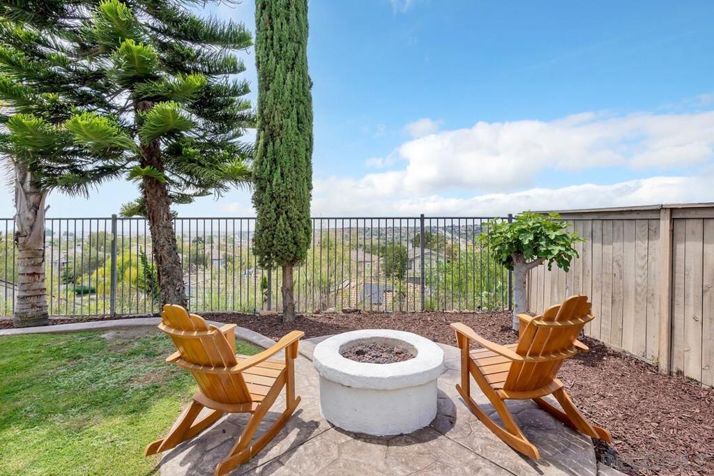 2884 Red Rock Canyon Rd