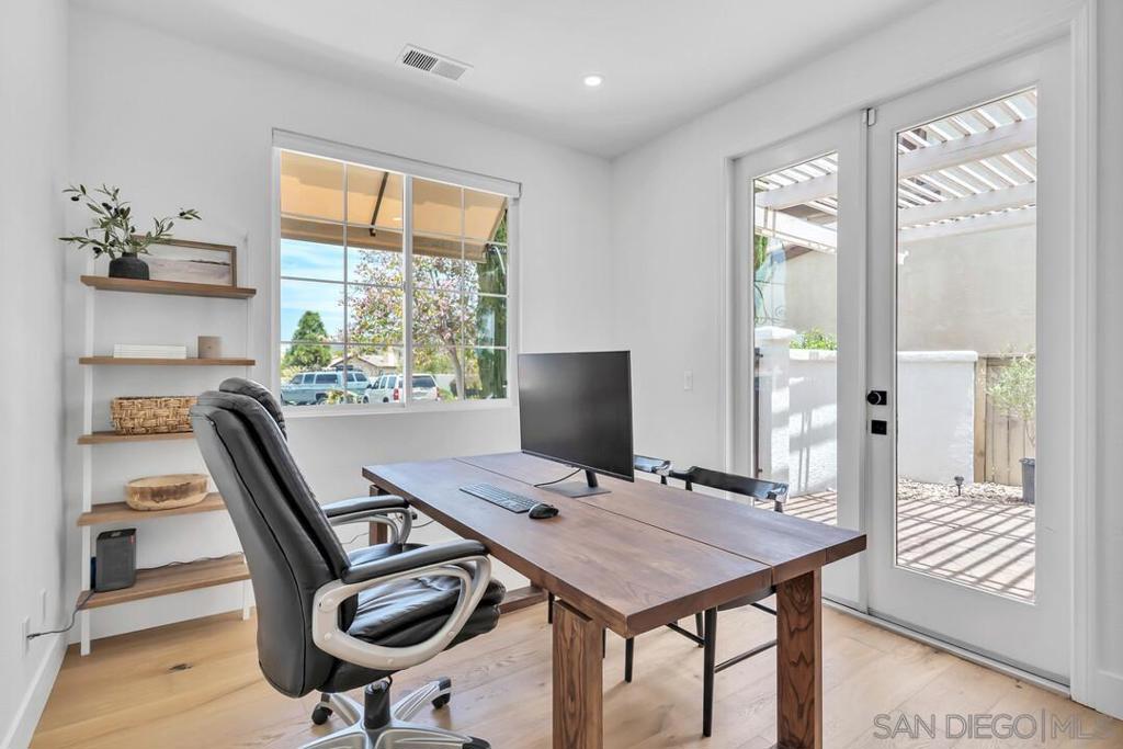 2884 Red Rock Canyon Rd