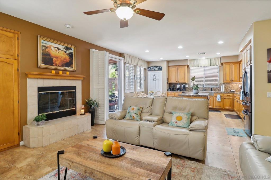 1094 Mount Dana Dr.