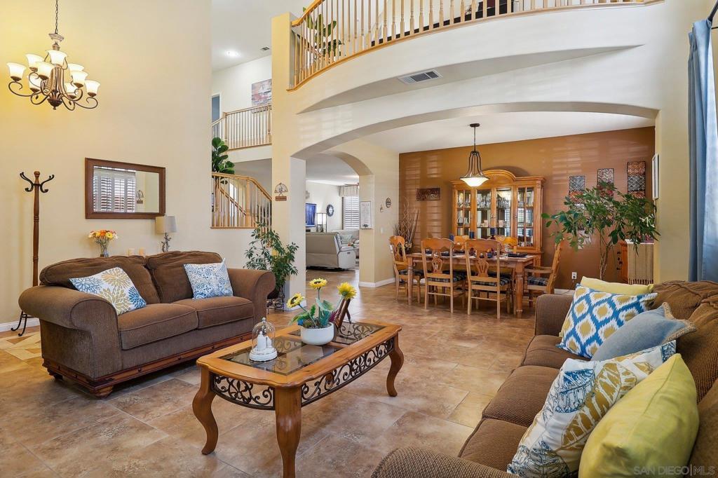 1094 Mount Dana Dr.