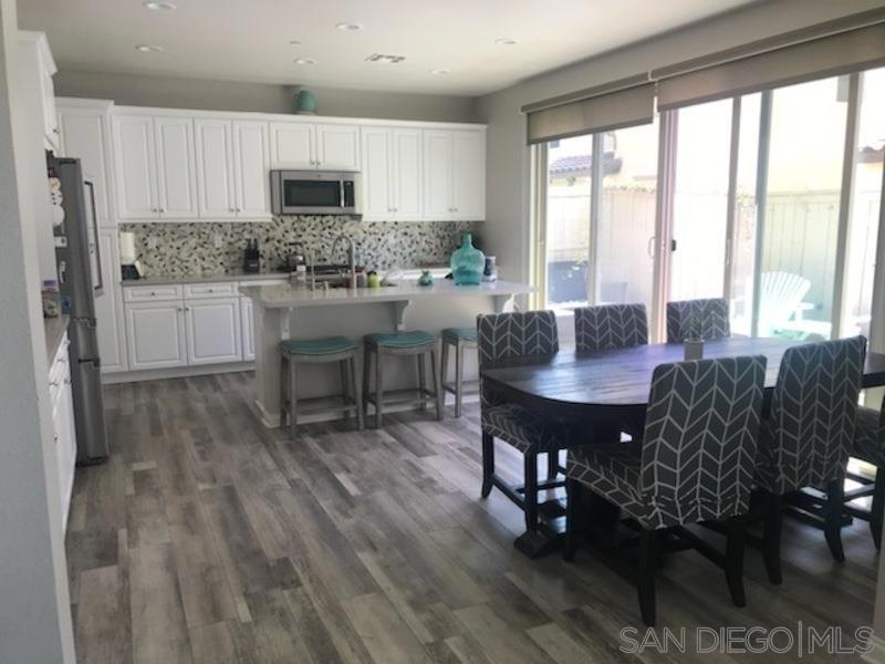 1022 Sea Glass Way