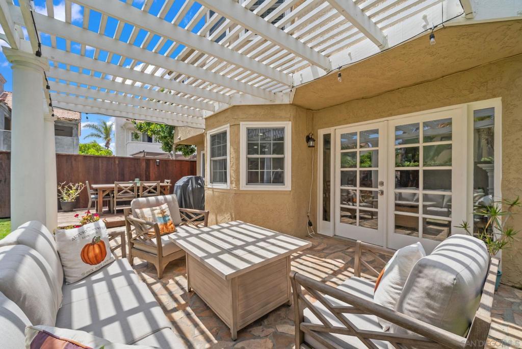 43 Port Royale Rd