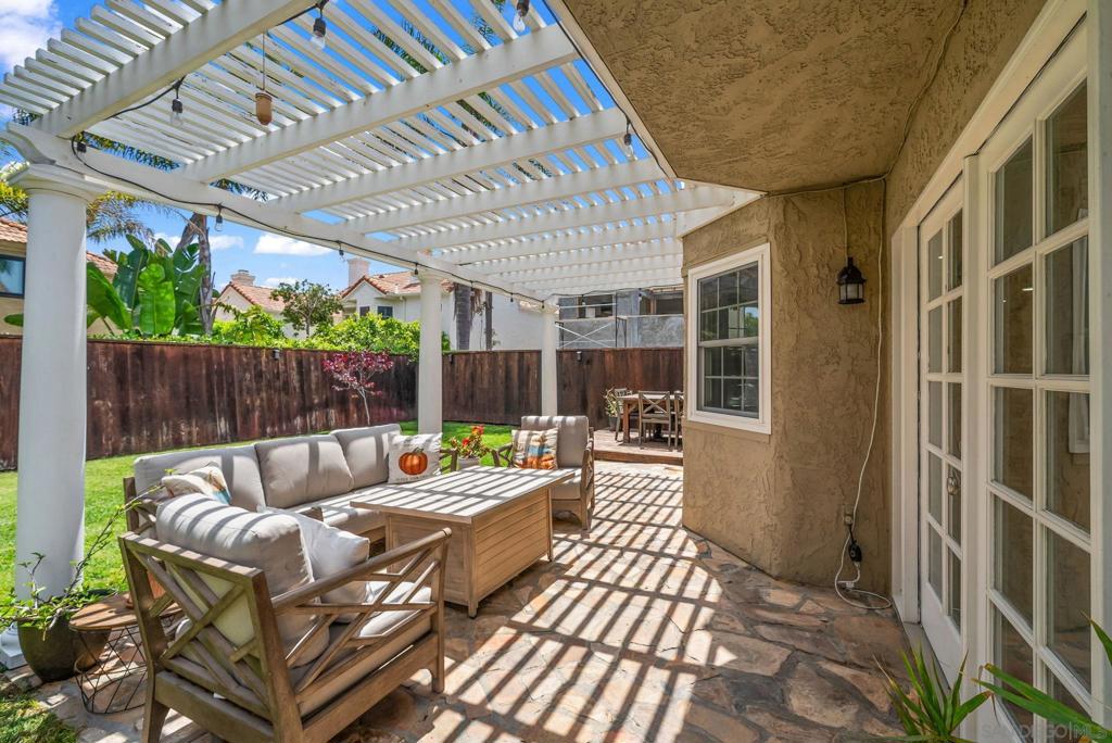 43 Port Royale Rd