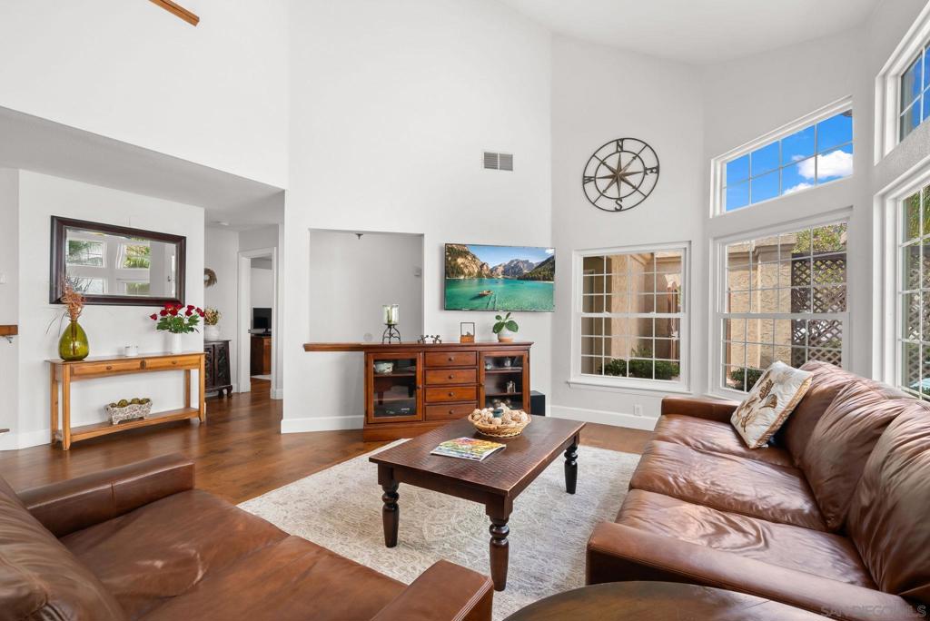 43 Port Royale Rd