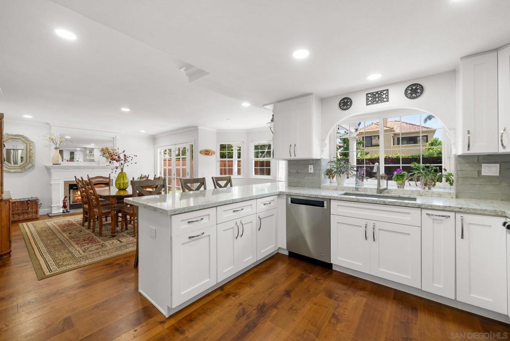 43 Port Royale Rd