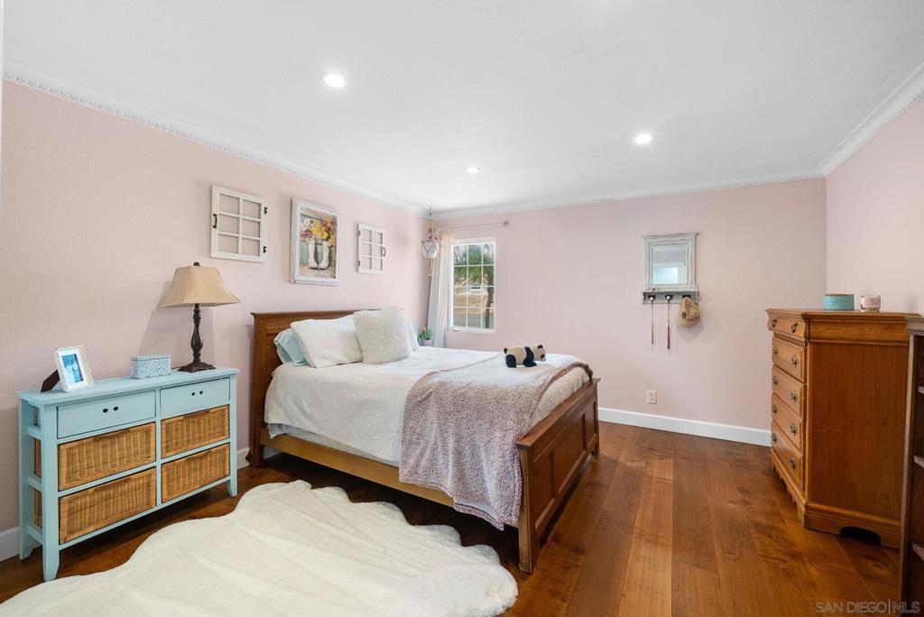 43 Port Royale Rd