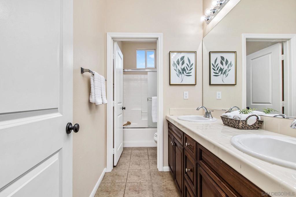 1691 Quiet Trail Dr