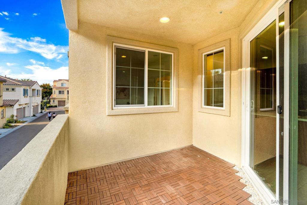 1627 Dunlin Ave 6