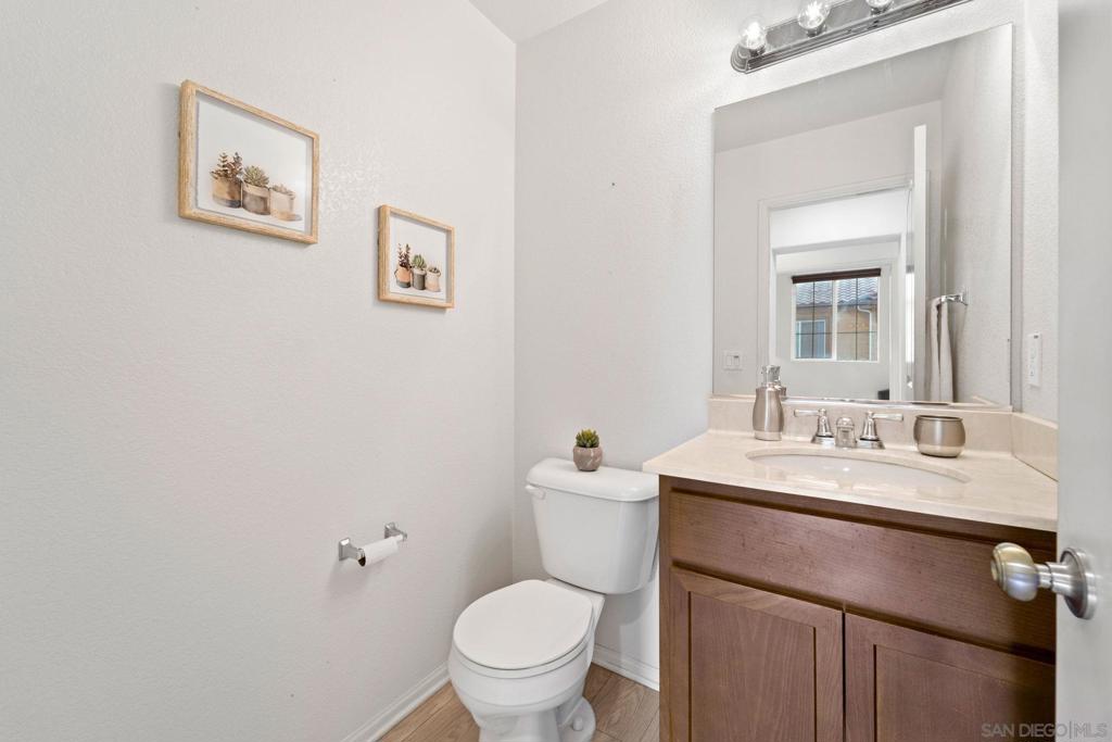 1627 Dunlin Ave 6