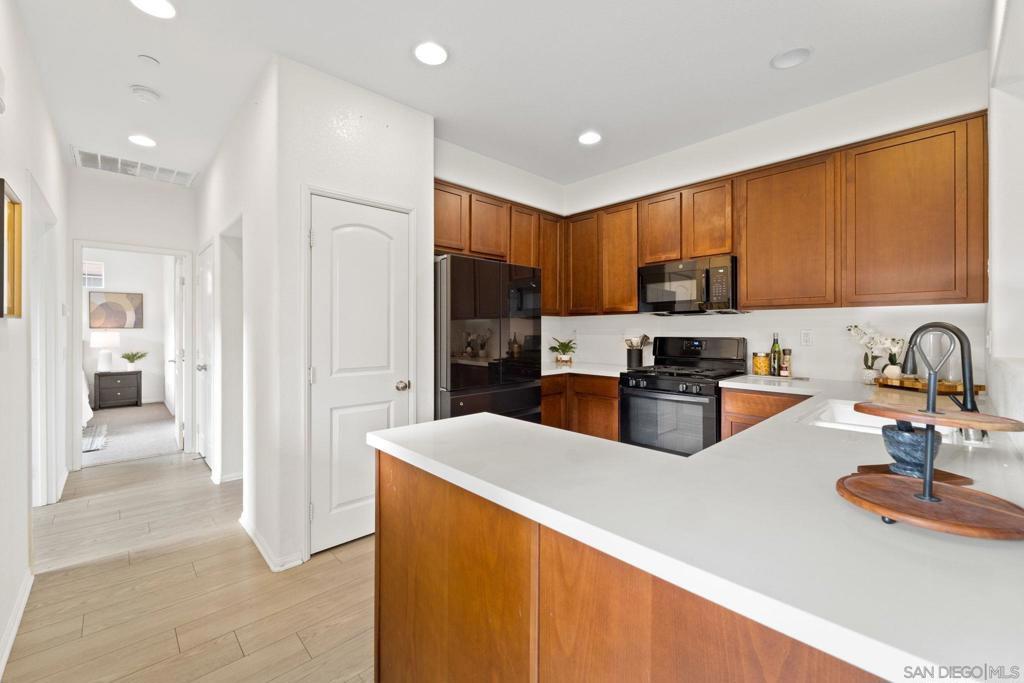 1627 Dunlin Ave 6
