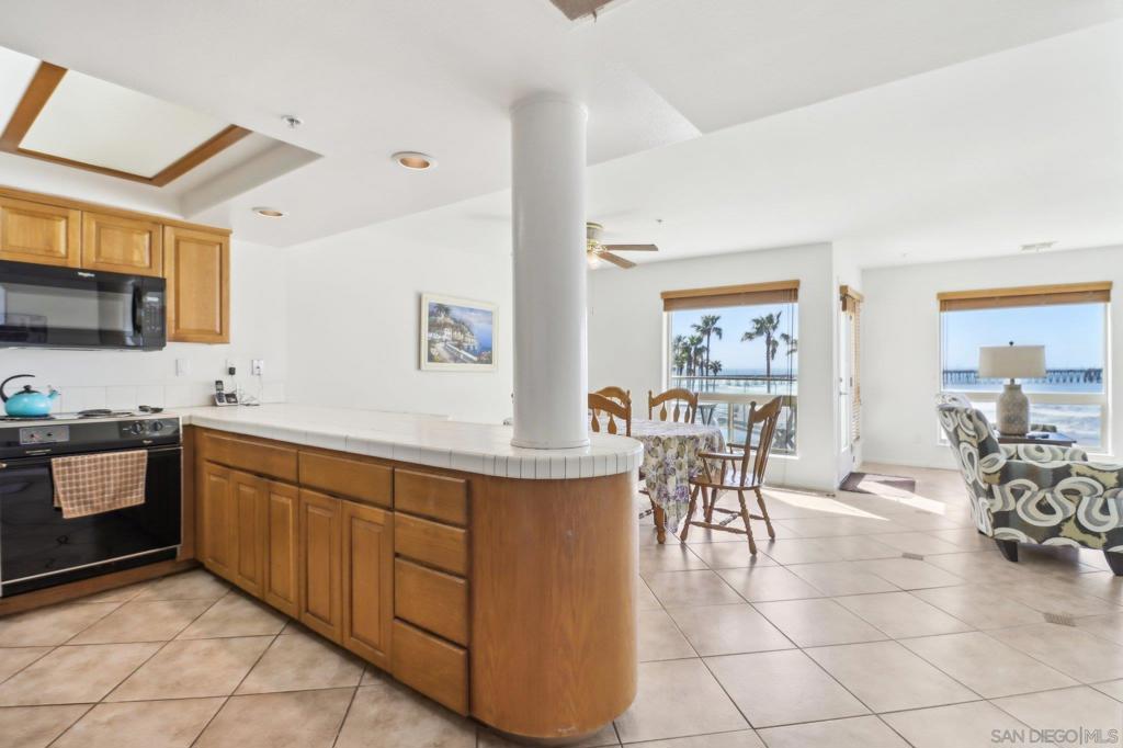 714 Seacoast Drive 302
