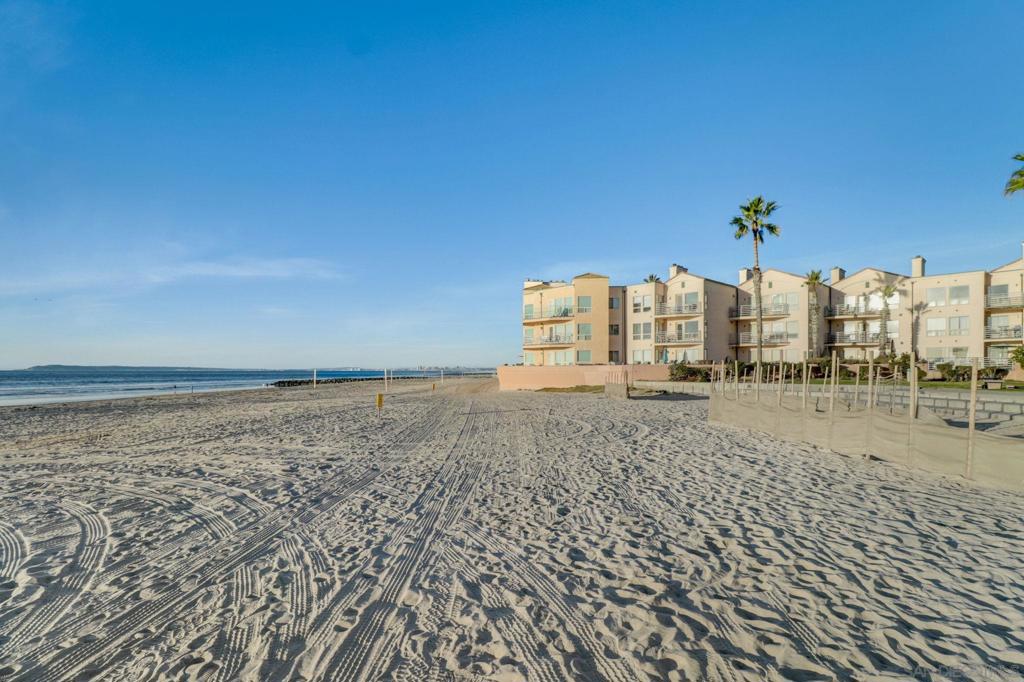 714 Seacoast Drive 302