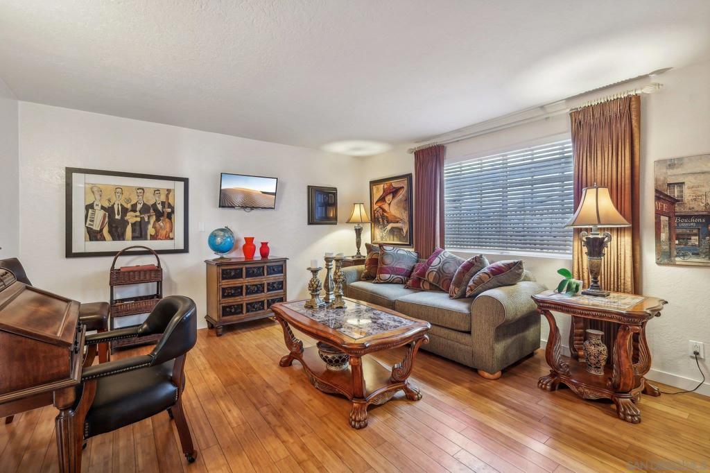 1352 Seacoast Dr