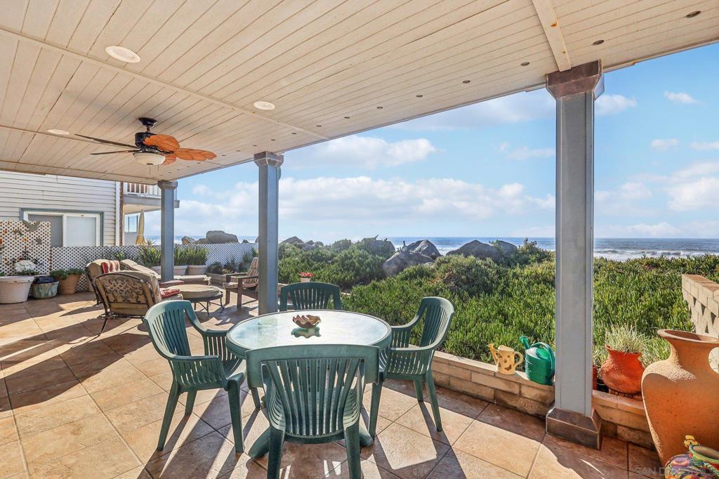 1352 Seacoast Dr