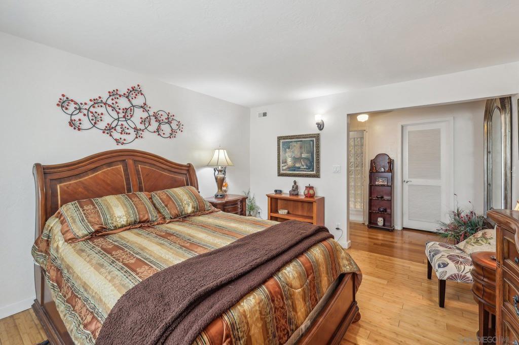1352 Seacoast Dr