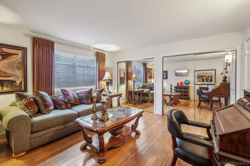 1352 Seacoast Dr