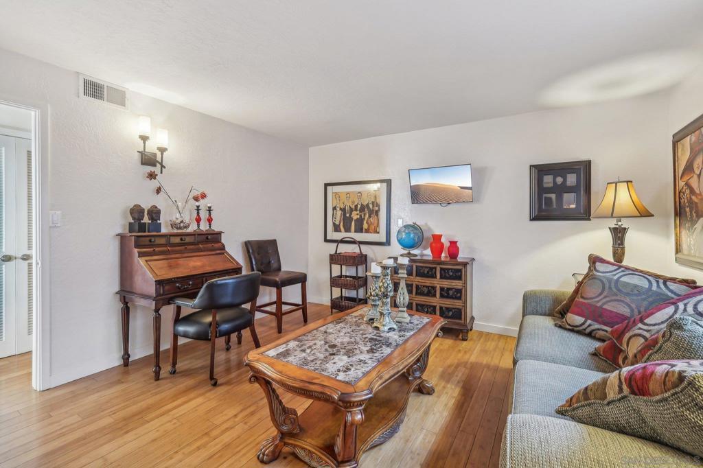 1352 Seacoast Dr