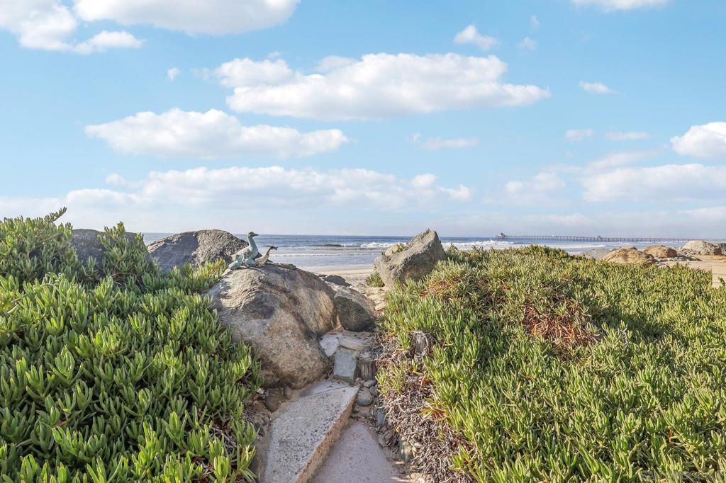 1352 Seacoast Dr