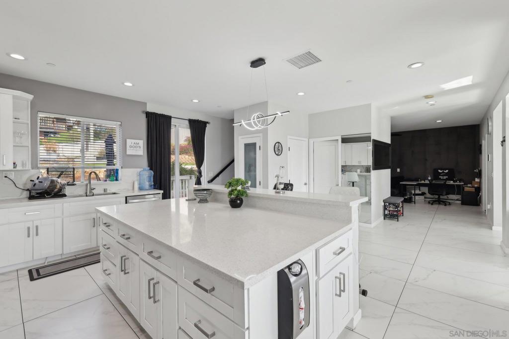 1644 Cuyamaca Ave