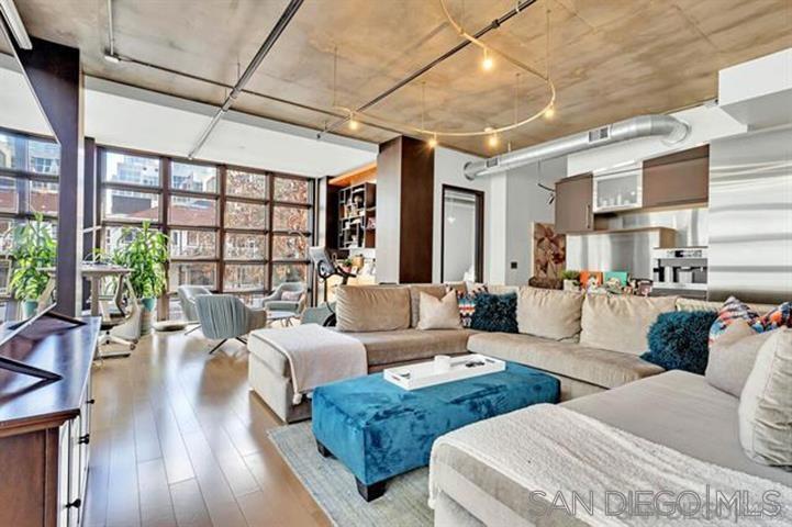 877 Island Ave 206