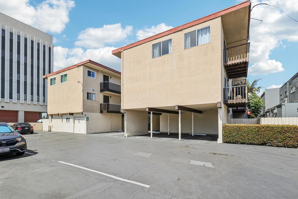 490 Fourth Ave 21
