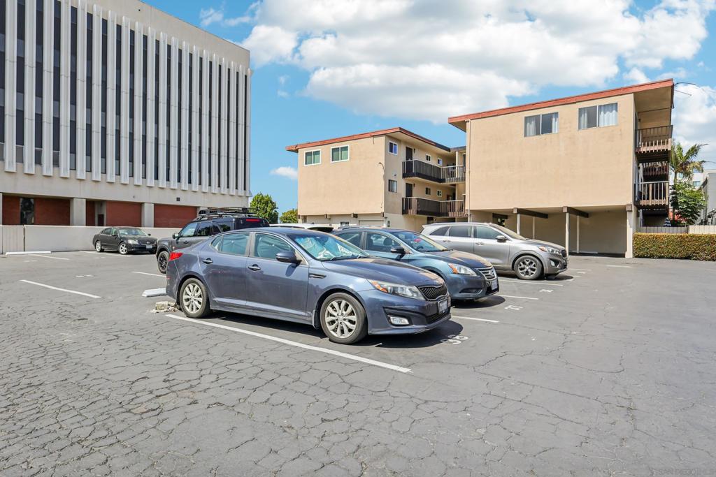 490 Fourth Ave 21