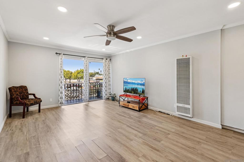 490 Fourth Ave 21