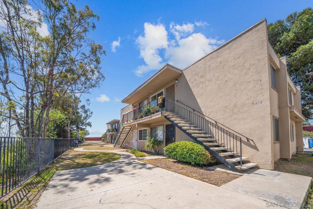 3414 Del Sol Blvd A