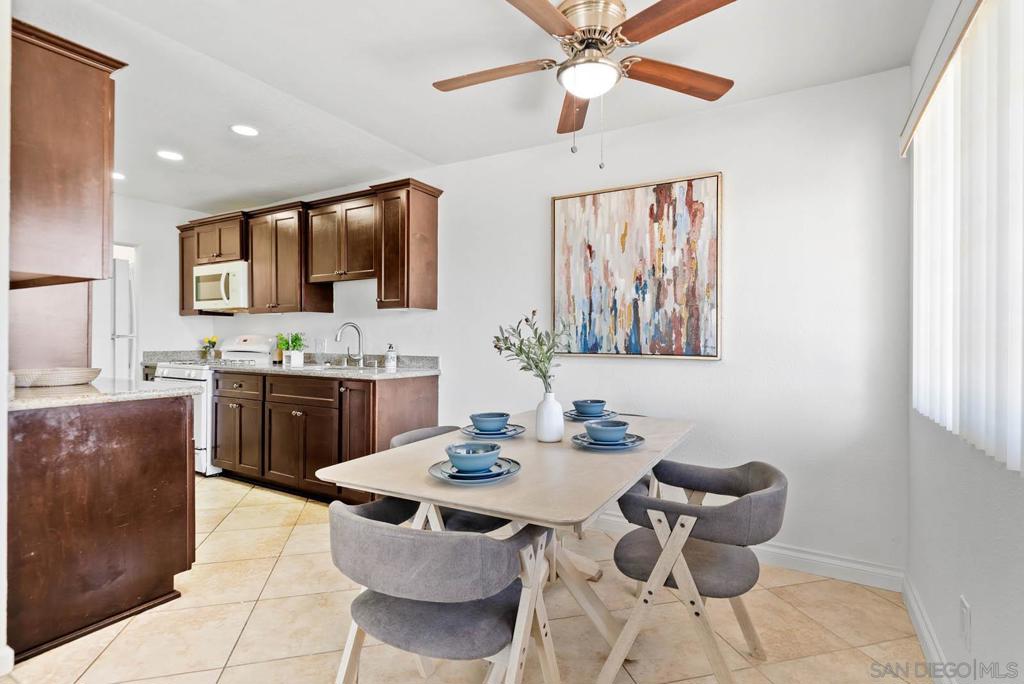 3414 Del Sol Blvd A