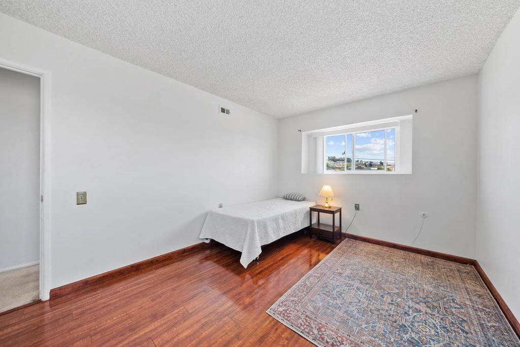 826 Floyd Ave