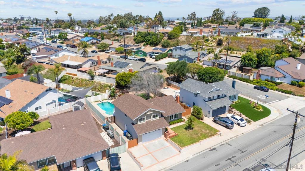 826 Floyd Ave