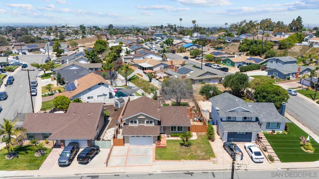 826 Floyd Ave