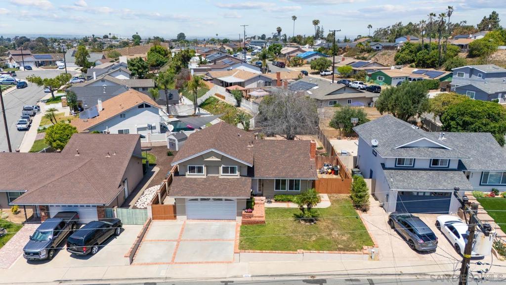 826 Floyd Ave